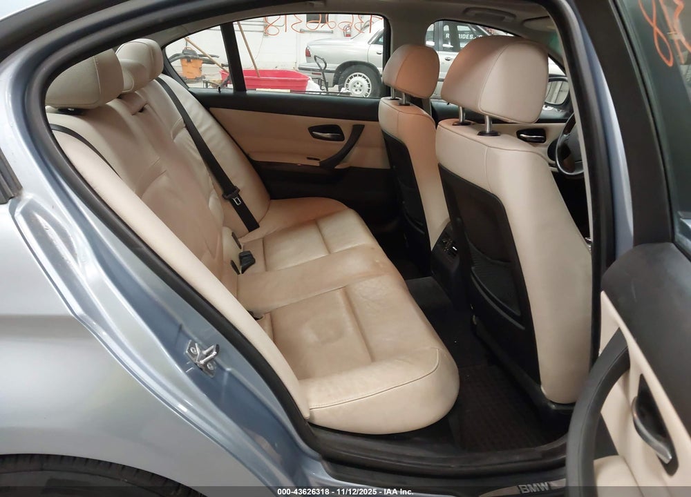 2009 BMW 3 SERIES VIN: WBAPK53529A645492