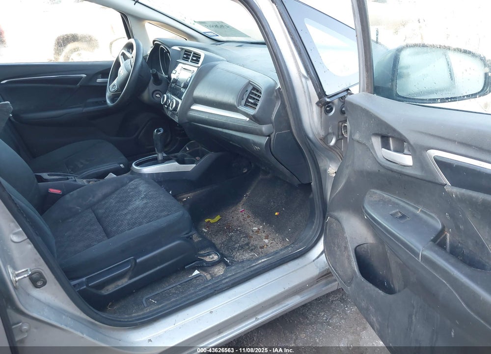 2017 HONDA FIT LX VIN: 3HGGK5H54HM705884