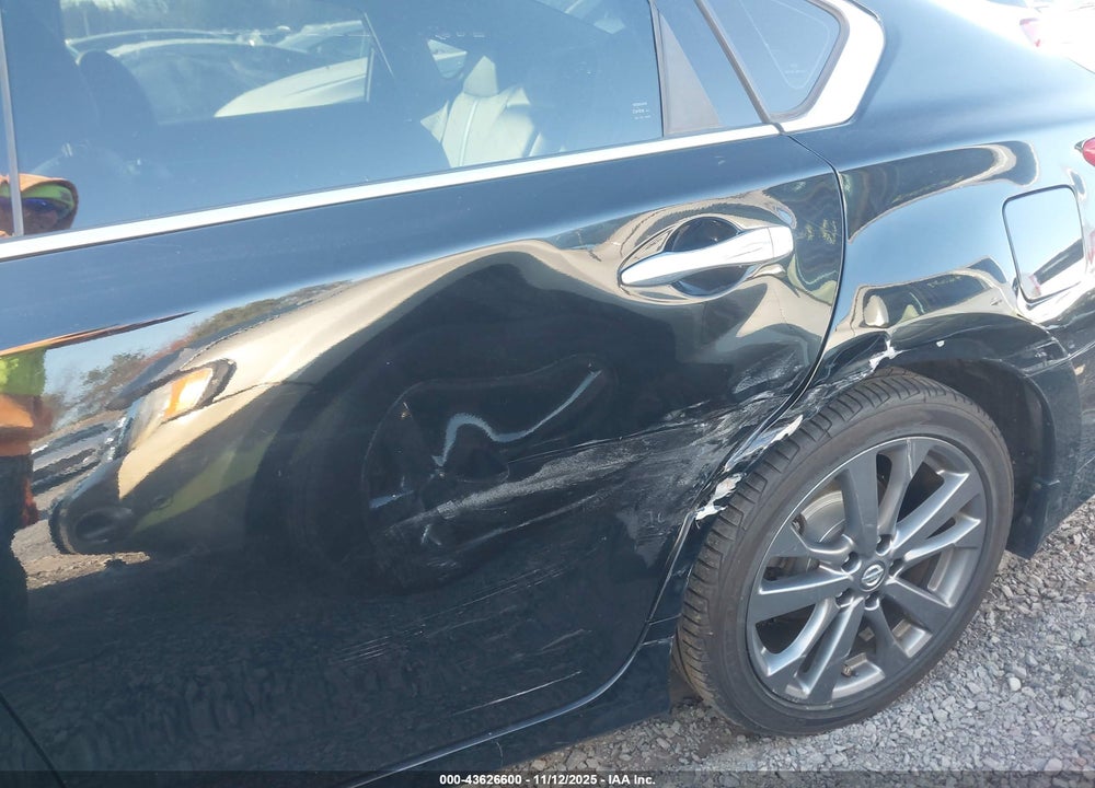 2018 NISSAN ALTIMA 2.5 SR VIN: 1N4AL3AP0JC145618