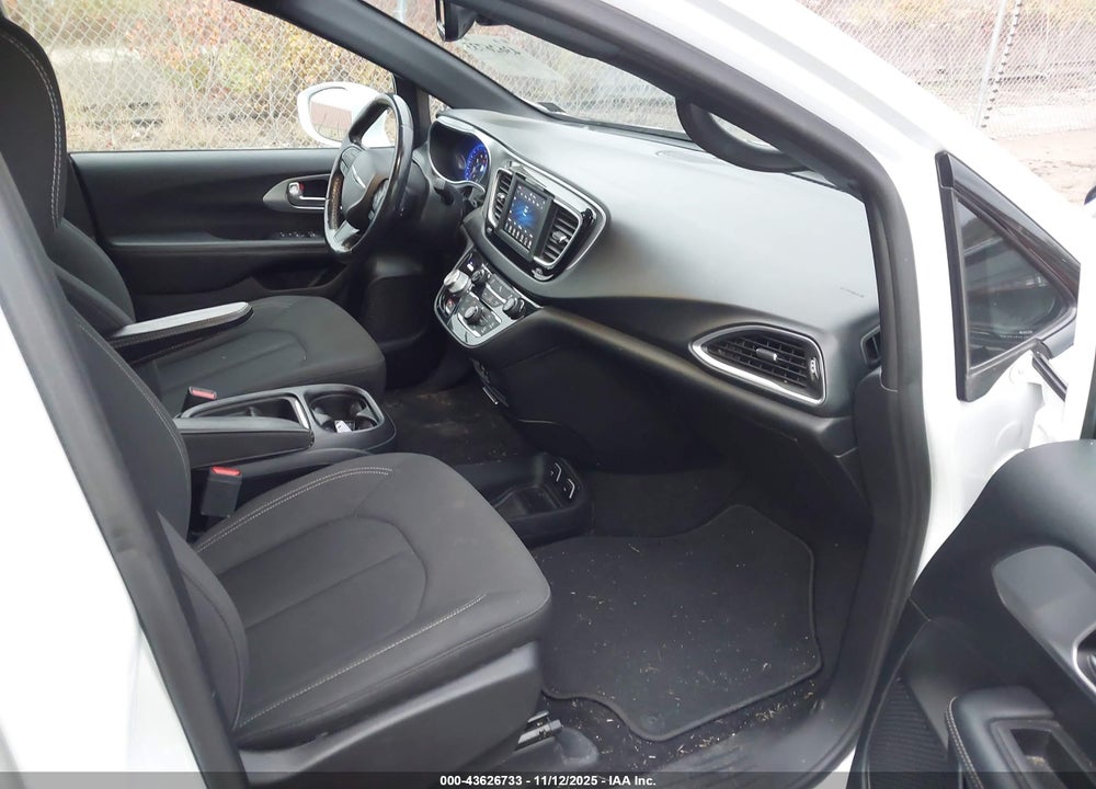 2019 CHRYSLER PACIFICA TOURING PLUS VIN: 2C4RC1FG7KR506135