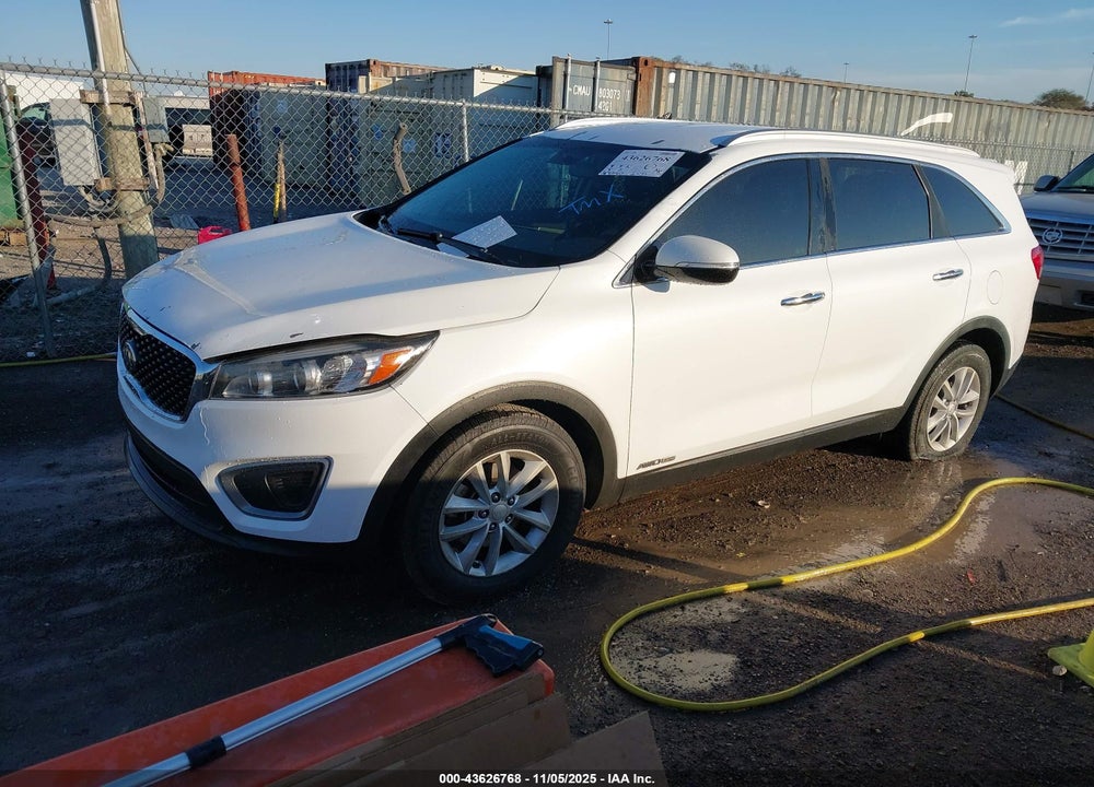 2016 KIA SORENTO 3.3L LX VIN: 5XYPGDA50GG139822