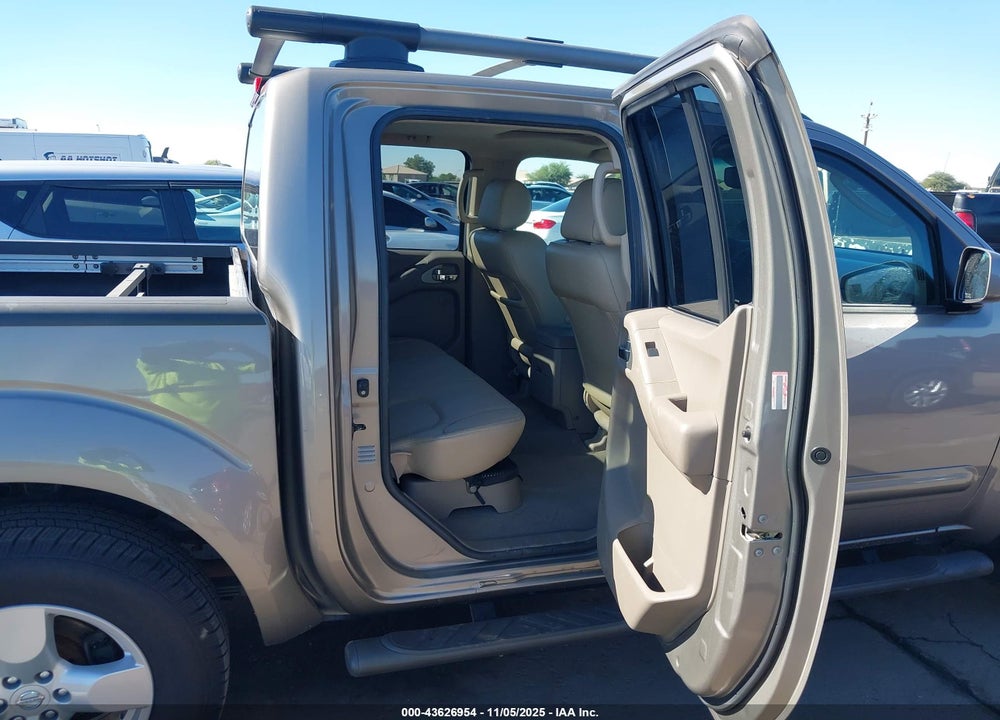2008 NISSAN FRONTIER VIN: 1N6AD07U28C401283