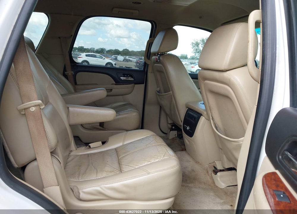 2007 CHEVROLET TAHOE LT VIN: 1GNFC13J07R319522