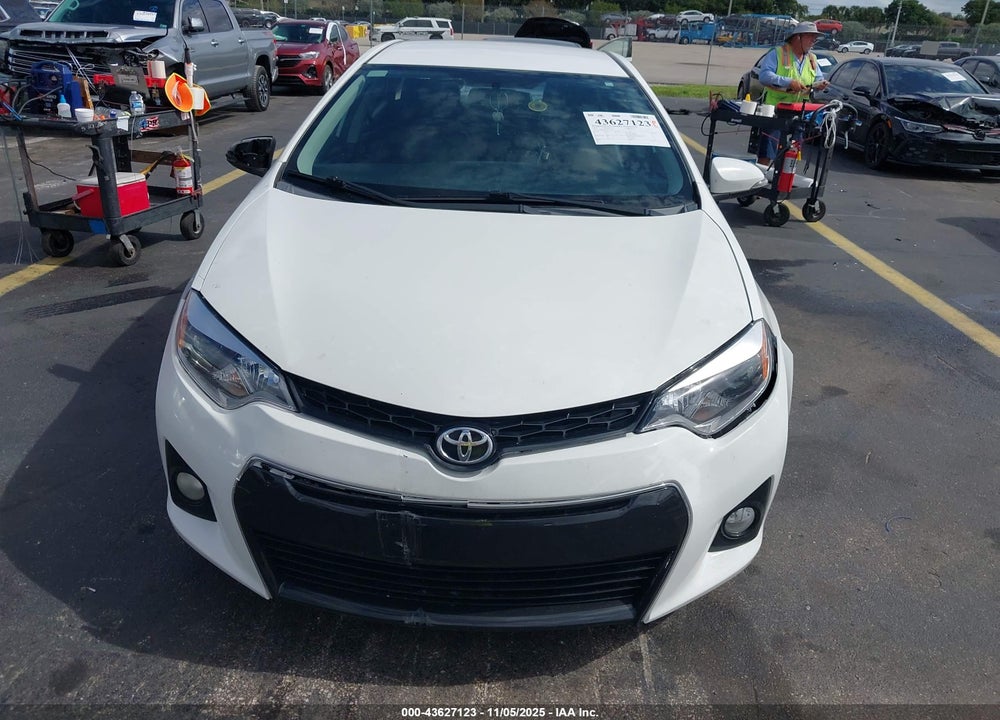 2015 TOYOTA COROLLA S PLUS VIN: 2T1BURHE9FC311118