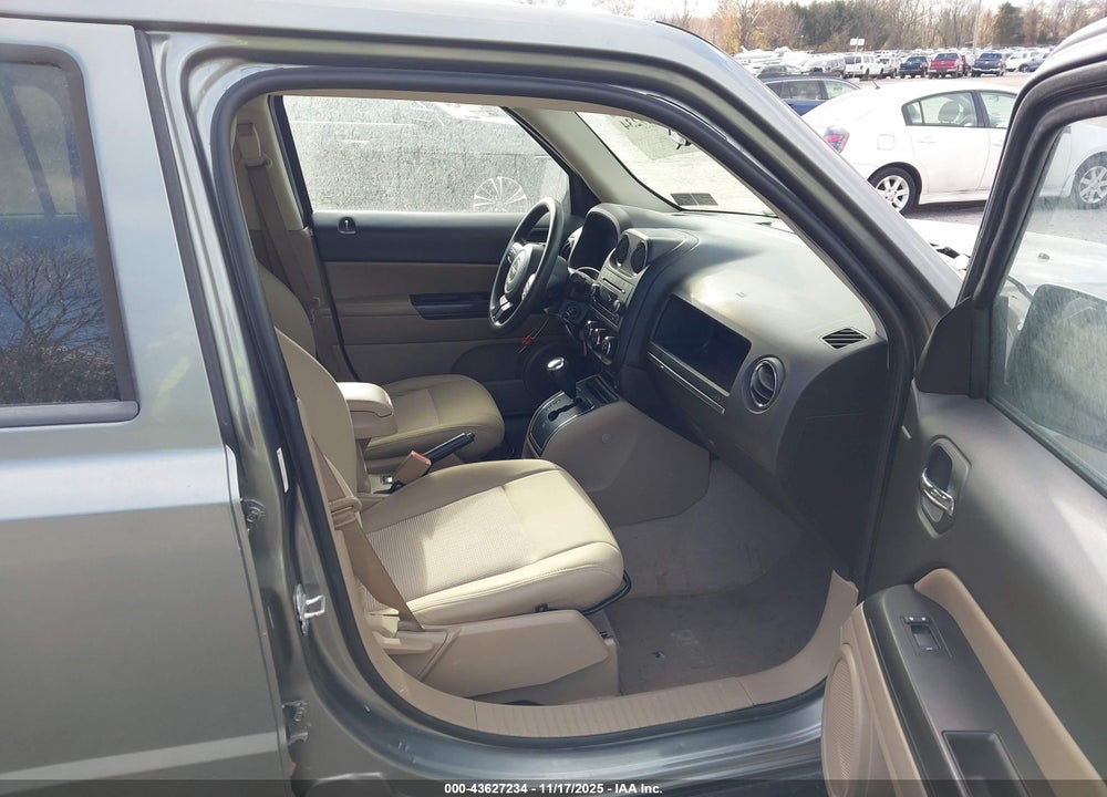 2014 JEEP PATRIOT SPORT VIN: 1C4NJRBB3ED549407