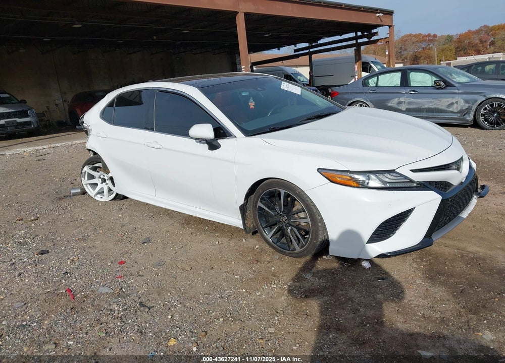 2018 TOYOTA CAMRY XSE V6 VIN: 4T1BZ1HK9JU019193