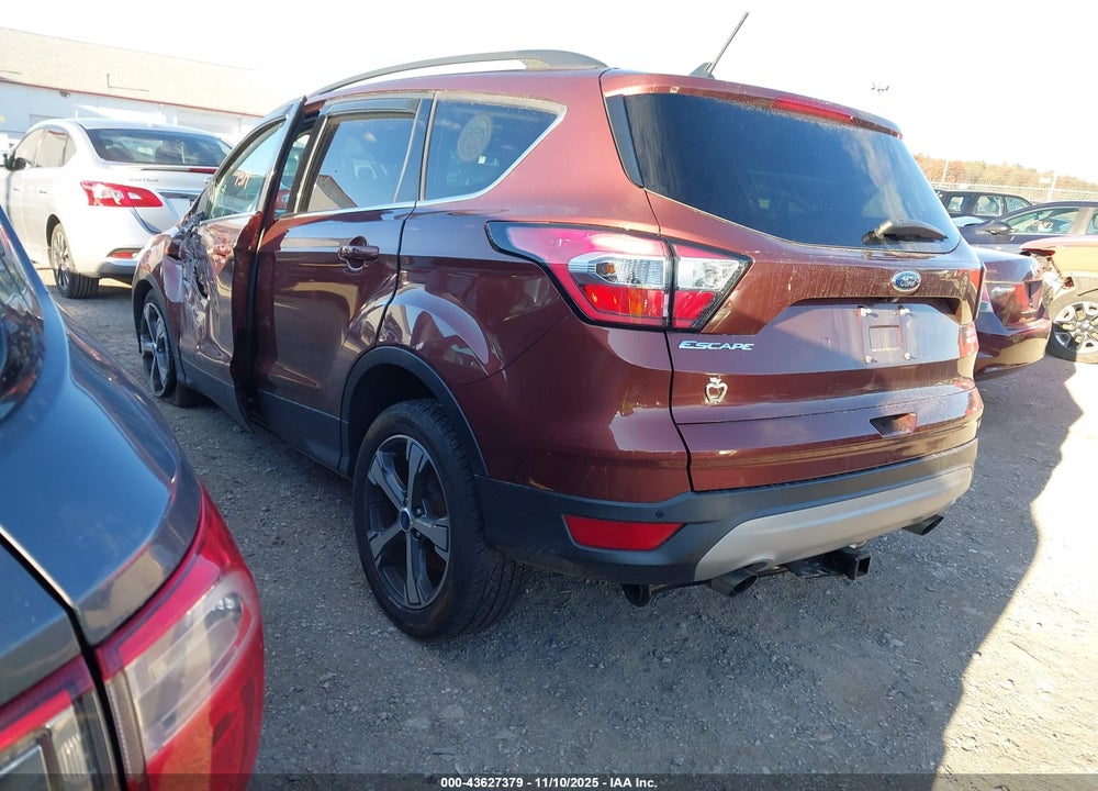 2018 FORD ESCAPE VIN: 1FMCU9HDXJUA15270