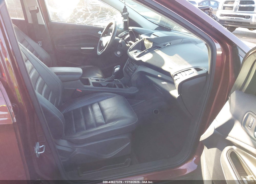 2018 FORD ESCAPE VIN: 1FMCU9HDXJUA15270