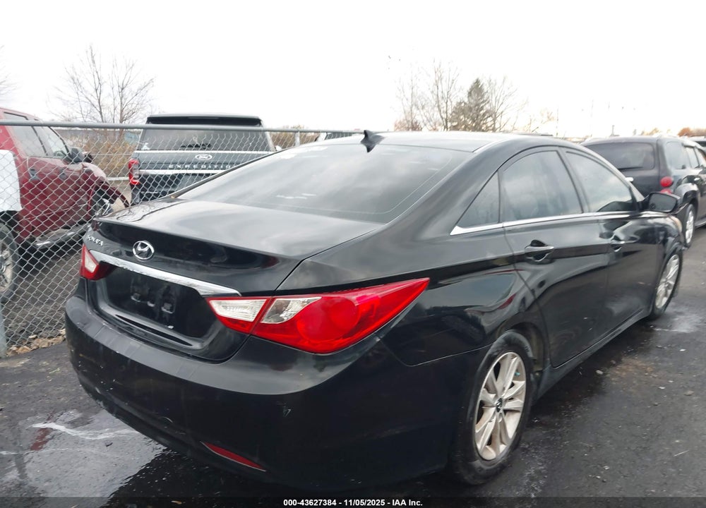 2012 HYUNDAI SONATA VIN: 5NPEB4AC5CH470256