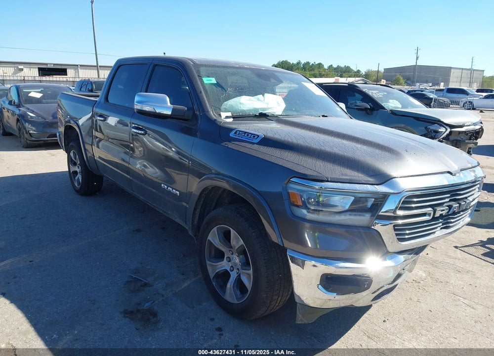 2021 RAM 1500 LAIE  4X4 5'7 BOX VIN: 1C6SRFJT3MN810779