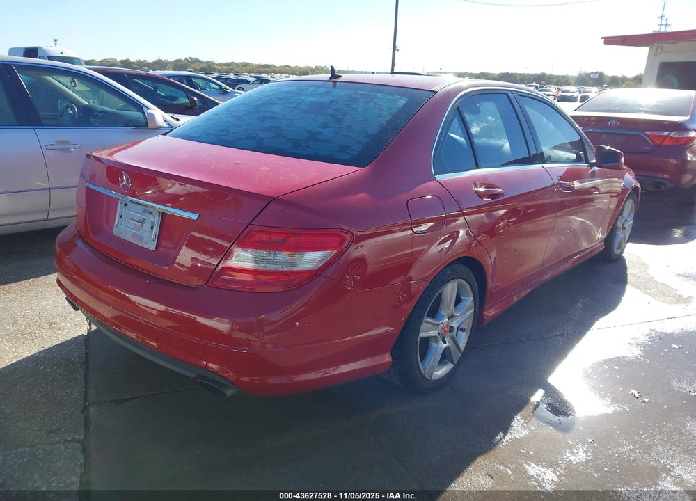 2011 MERCEDES-BENZ C 300 SPORT VIN: WDDGF5EB0BA506032