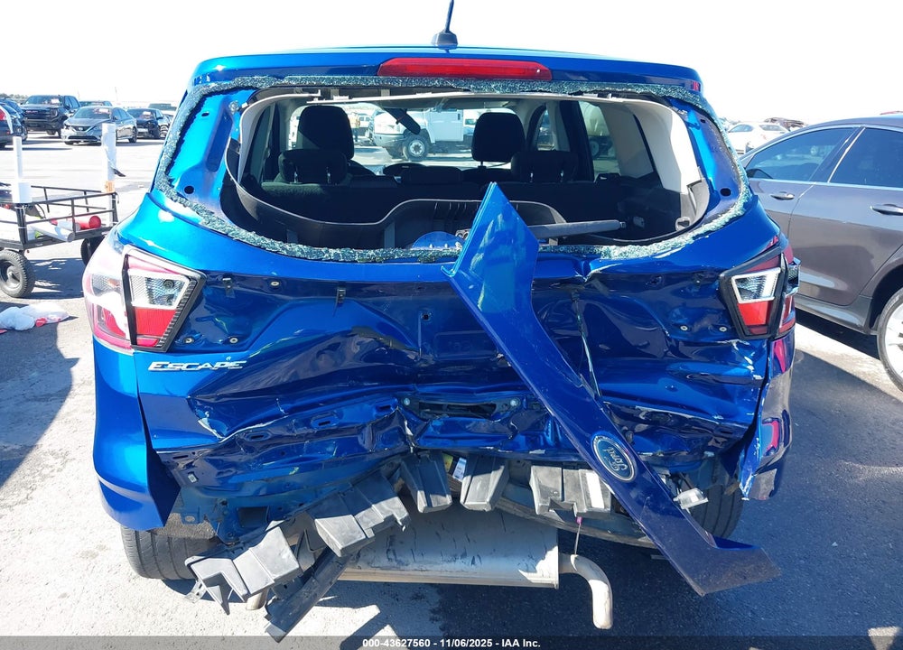 2017 FORD ESCAPE S VIN: 1FMCU0F74HUA49627