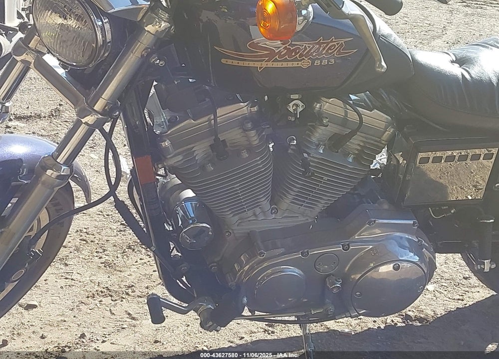1999 HARLEY-DAVIDSON XL883 HUGGER VIN: 1HD4CEM1XXK115663