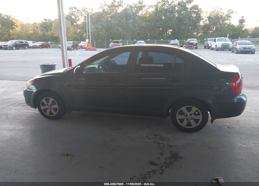 2008 HYUNDAI ACCENT GLS VIN: KMHCN46C28U197762