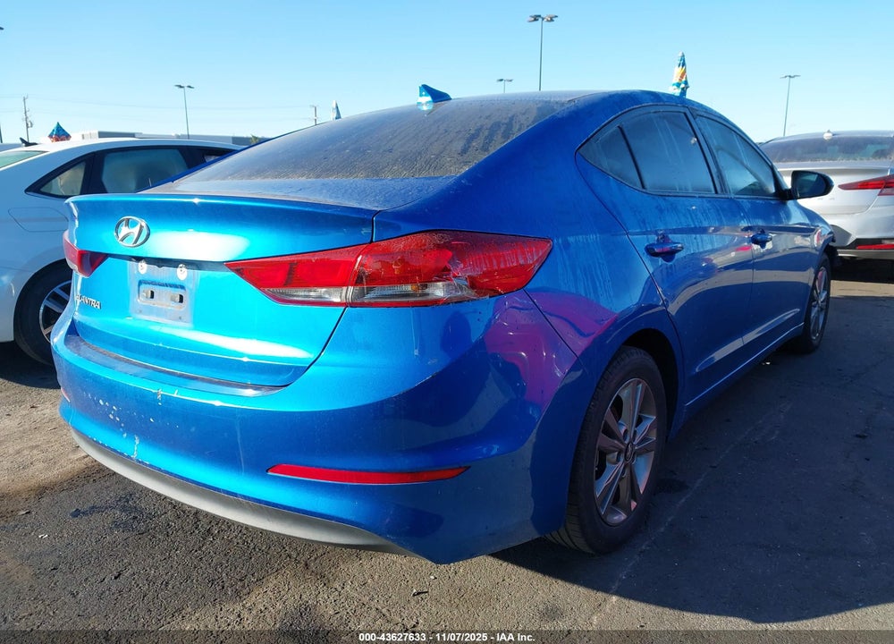 2018 HYUNDAI ELANTRA SEL VIN: 5NPD84LF5JH393063