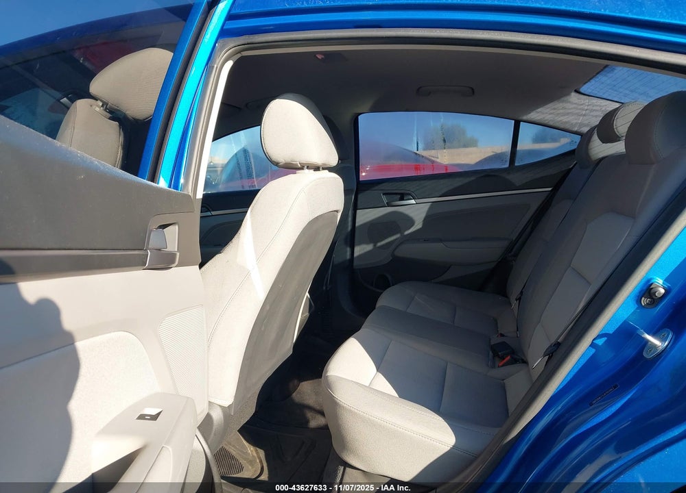 2018 HYUNDAI ELANTRA SEL VIN: 5NPD84LF5JH393063