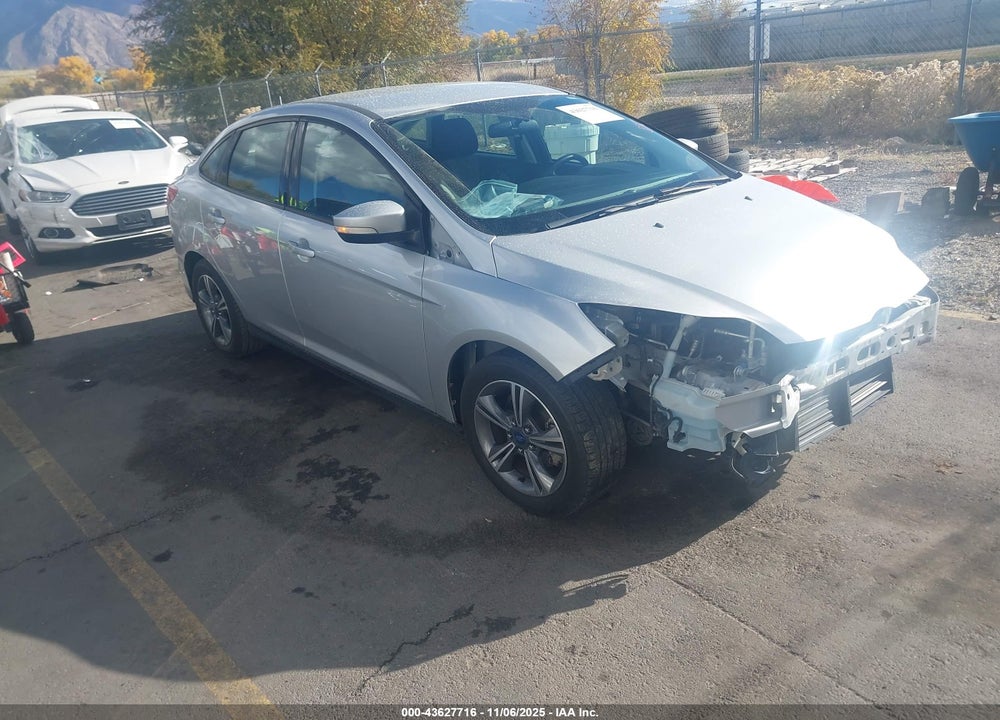 2014 FORD FOCUS SE VIN: 1FADP3F29EL131124