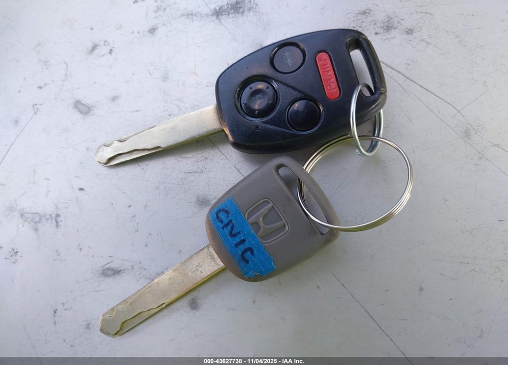 2009 HONDA CIVIC VIN: 2HGFA15909H525252
