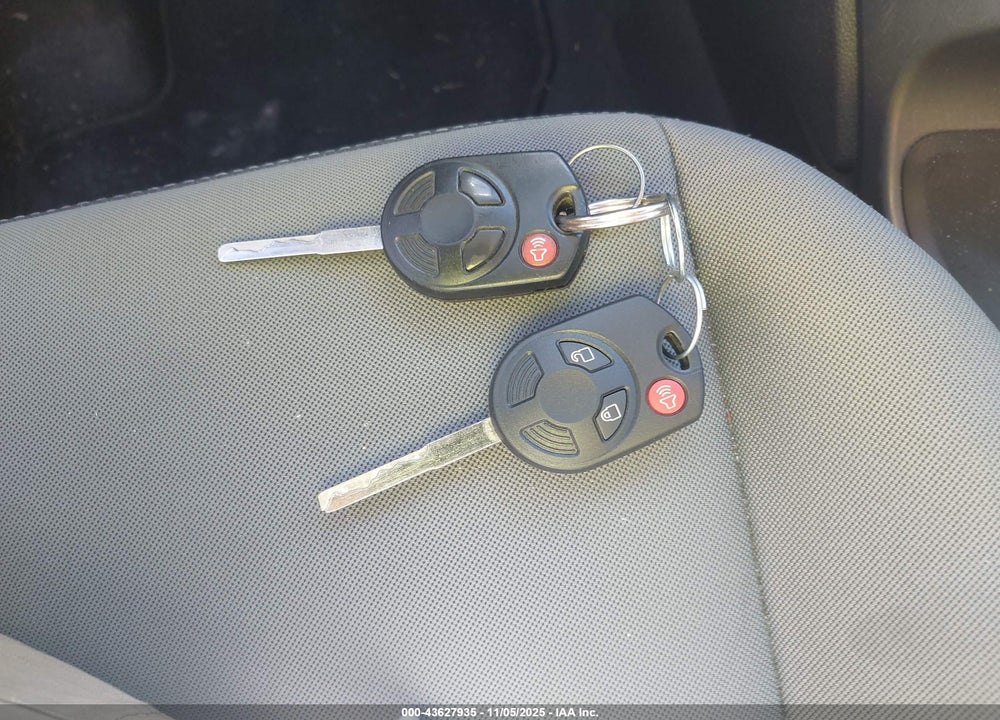 2014 FORD ESCAPE VIN: 1FMCU0GX6EUB39937