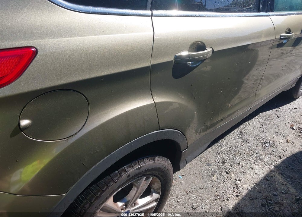 2014 FORD ESCAPE VIN: 1FMCU0GX6EUB39937