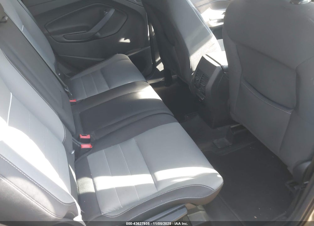 2014 FORD ESCAPE VIN: 1FMCU0GX6EUB39937