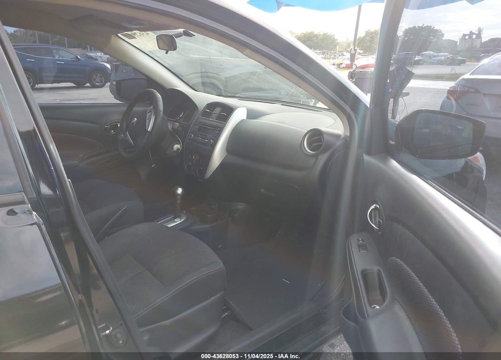 2017 NISSAN VERSA 1.6 SV VIN: 3N1CN7AP3HL827012