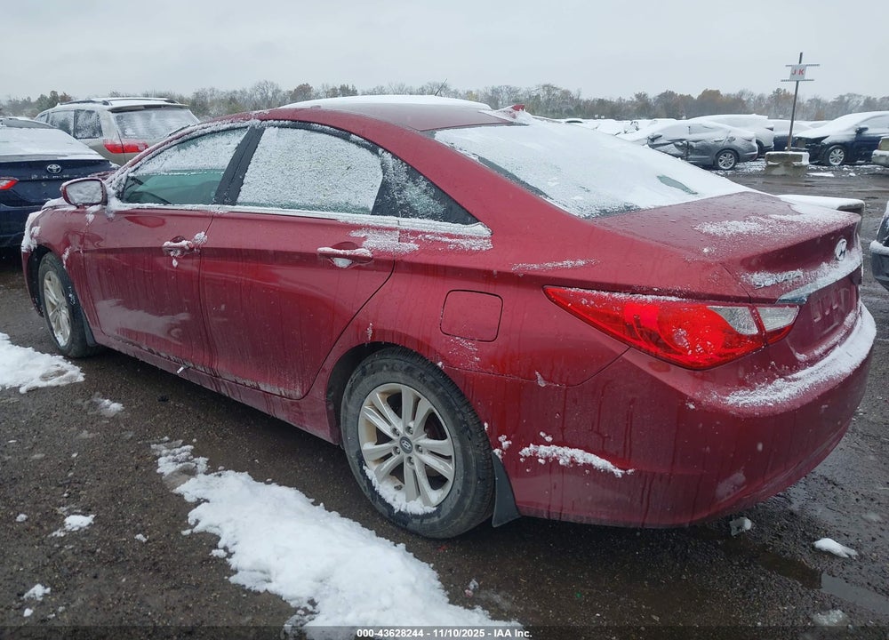 2013 HYUNDAI SONATA VIN: 5NPEB4ACXDH732449