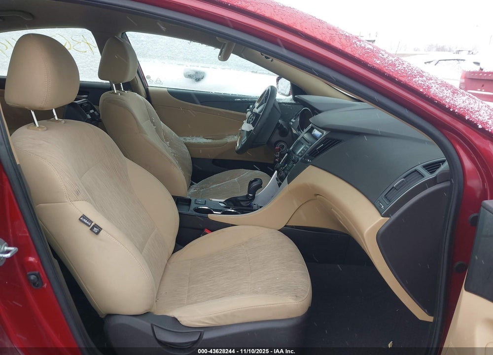 2013 HYUNDAI SONATA VIN: 5NPEB4ACXDH732449