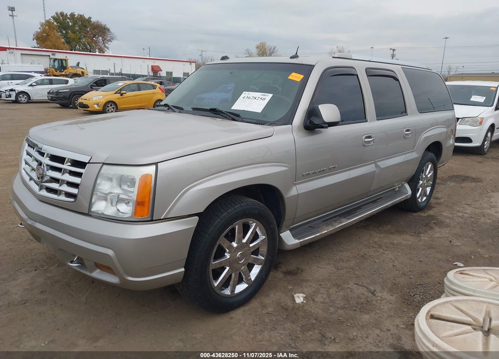2005 CADILLAC ESCALADE ESV PLATINUM EDITION VIN: 3GYFK66N75G109353