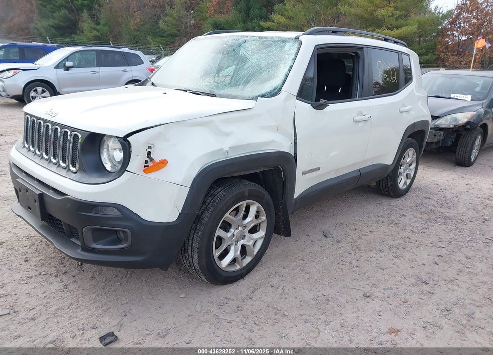 2016 JEEP RENEGADE LATITUDE VIN: ZACCJBBT6GPC65233