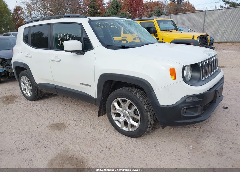 2016 JEEP RENEGADE LATITUDE VIN: ZACCJBBT6GPC65233