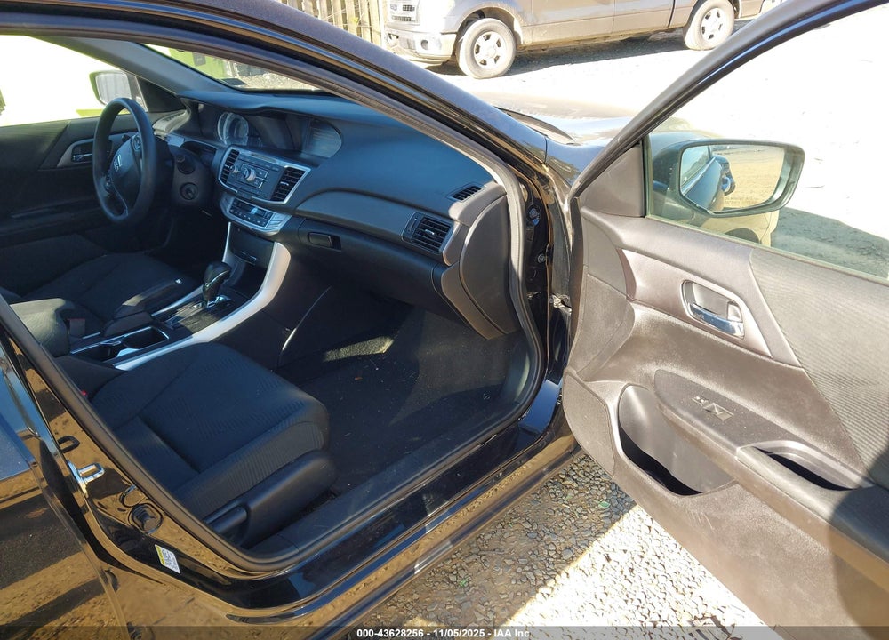 2014 HONDA ACCORD VIN: 1HGCR2F37EA224580