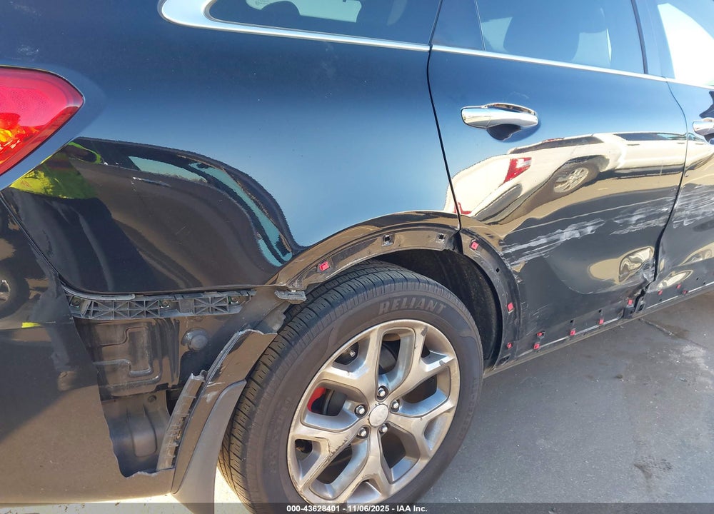 2017 KIA SORENTO VIN: 5XYPK4A54HG322107