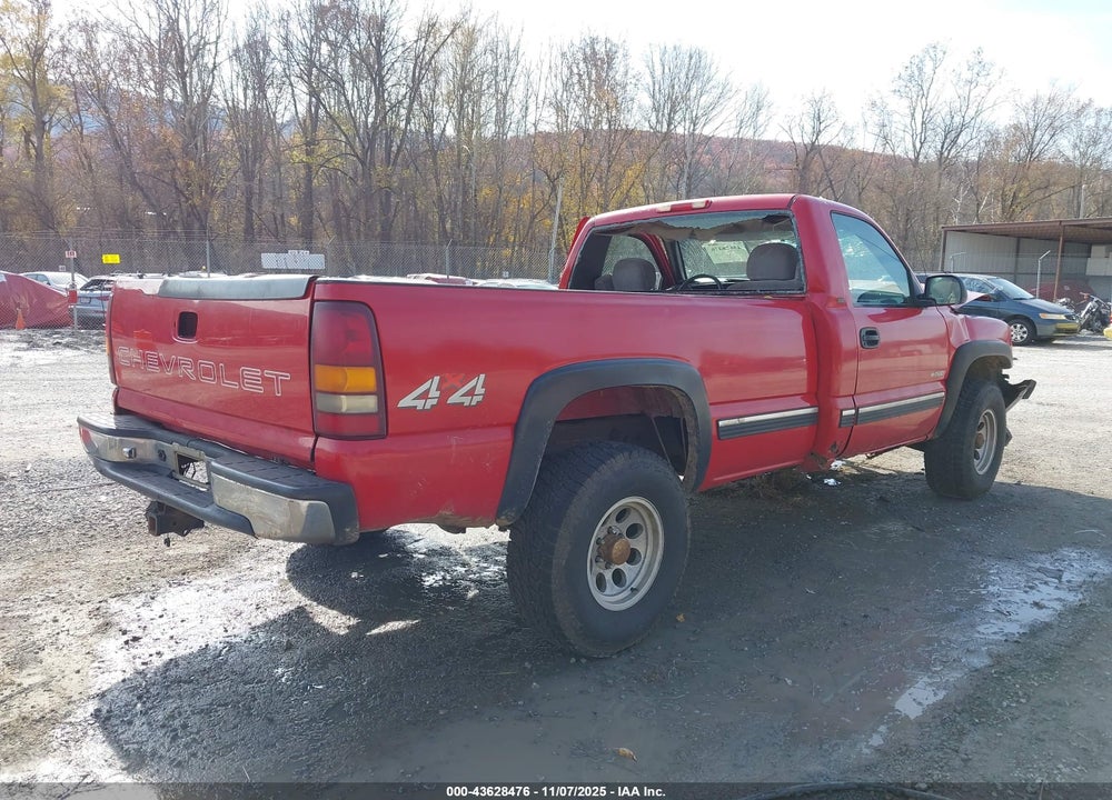 2000 CHEVROLET SILVERADO 1500 VIN: 1GCEK14V5YE354459