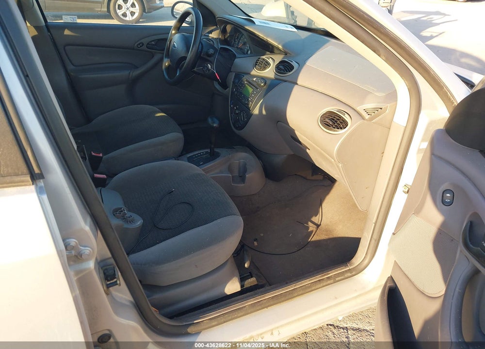 2003 FORD FOCUS SE VIN: 1FAFP34P73W321605