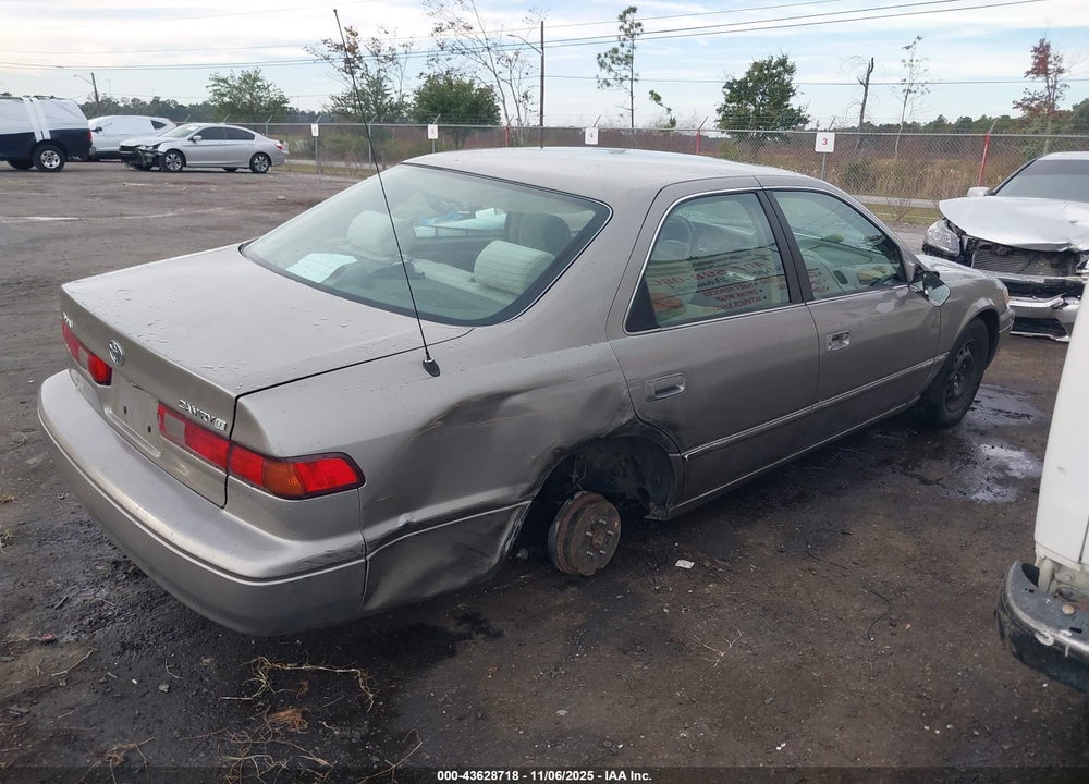 1998 TOYOTA CAMRY CE VIN: 4T1BG22K7WU255823