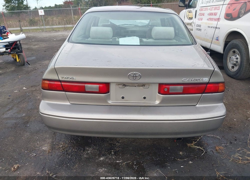 1998 TOYOTA CAMRY CE VIN: 4T1BG22K7WU255823