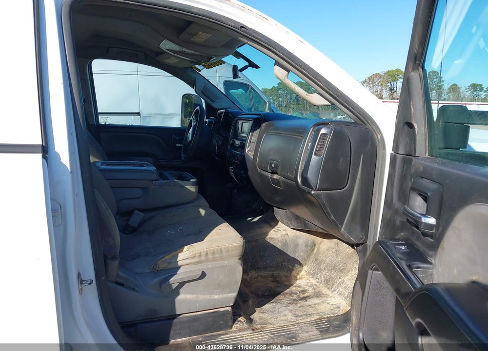 2017 CHEVROLET SILVERADO 2500HD WT VIN: 1GC2CUEG4HZ220696