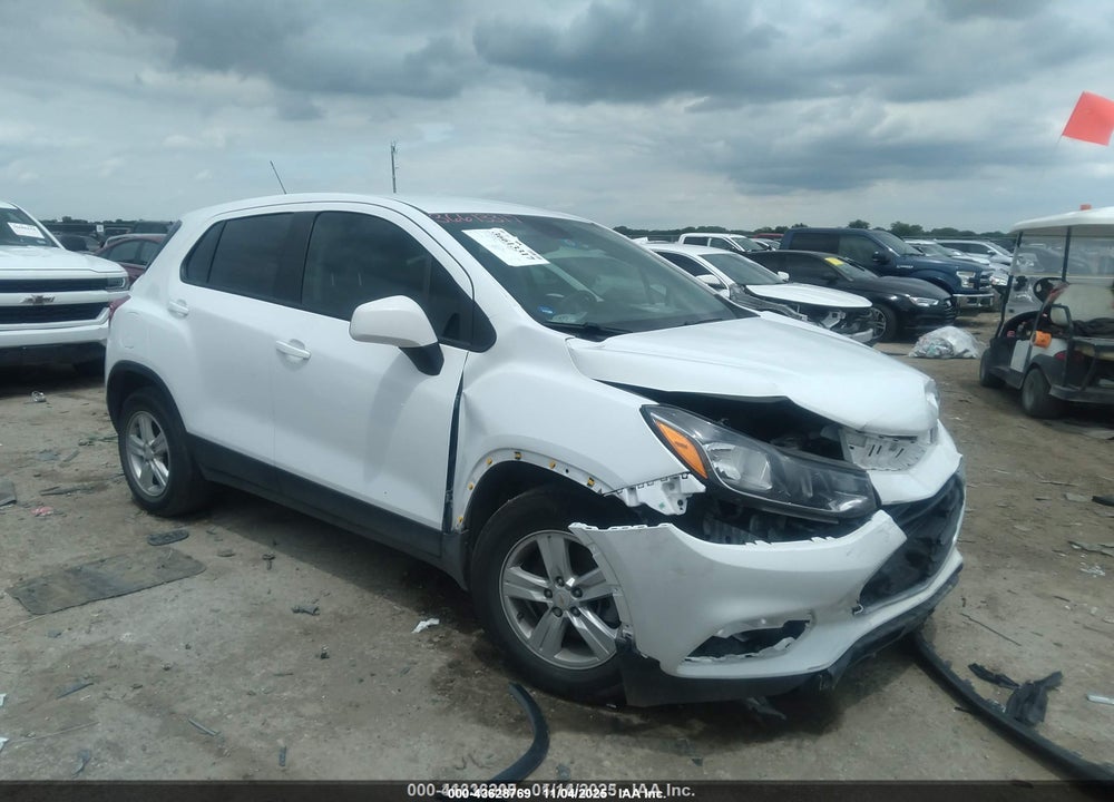 2020 CHEVROLET TRAX FWD LS VIN: KL7CJKSB1LB023412