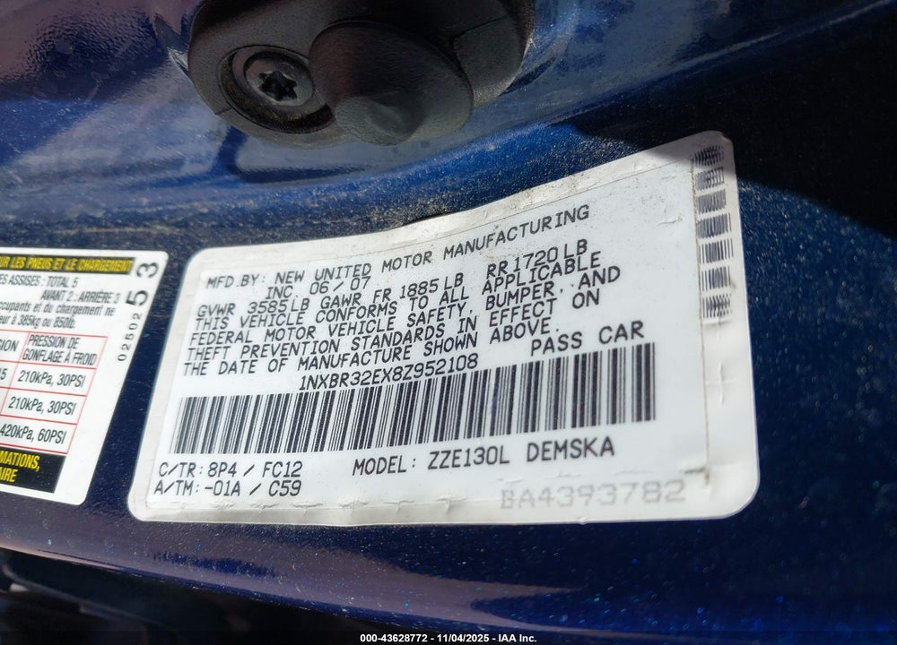 2008 TOYOTA COROLLA VIN: 1NXBR32EX8Z952108