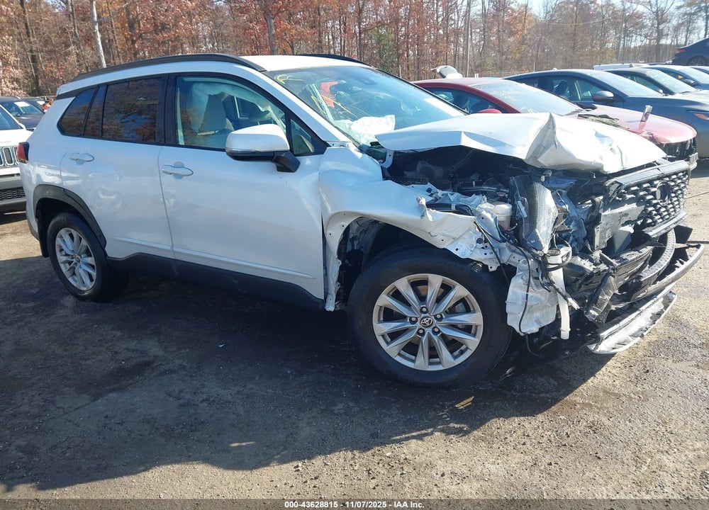 2022 TOYOTA COROLLA CROSS LE VIN: 7MUCAABG1NV019404