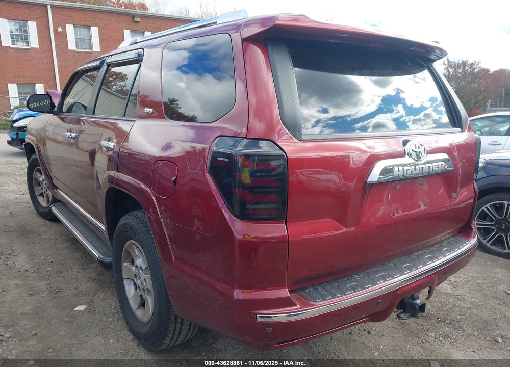 2011 TOYOTA 4RUNNER VIN: JTEBU5JR7B5037328