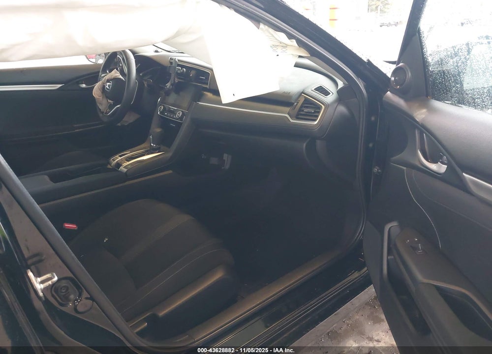 2018 HONDA CIVIC EX VIN: 2HGFC2F85JH525760