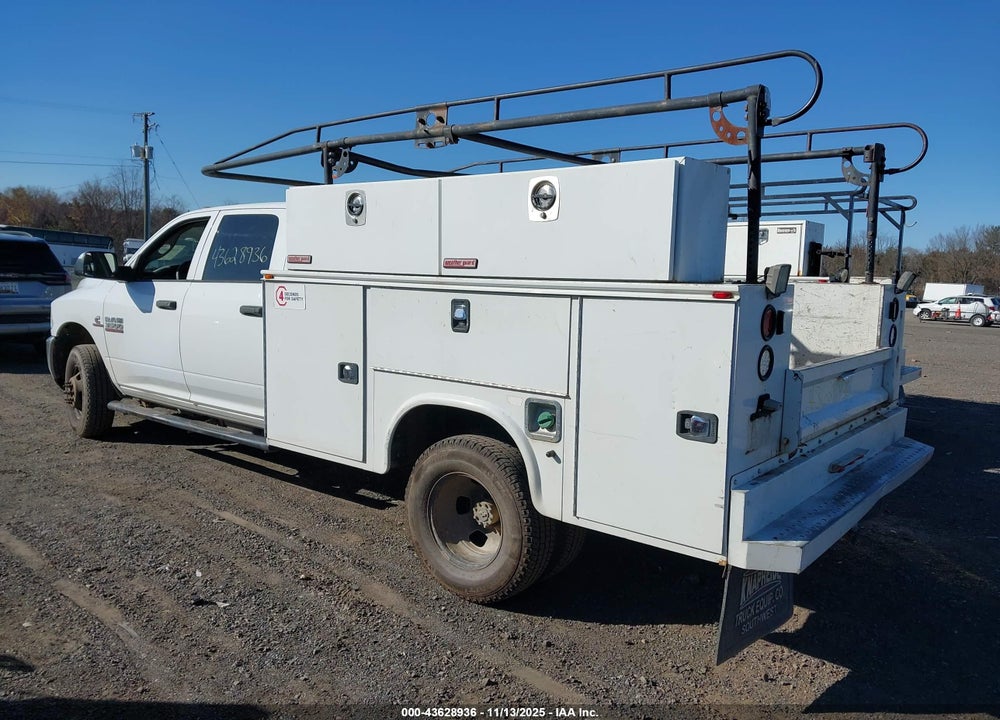 2015 RAM 3500 CHASSIS TRADESMAN/SLT/LAIE VIN: 3C7WRSCL5FG645221