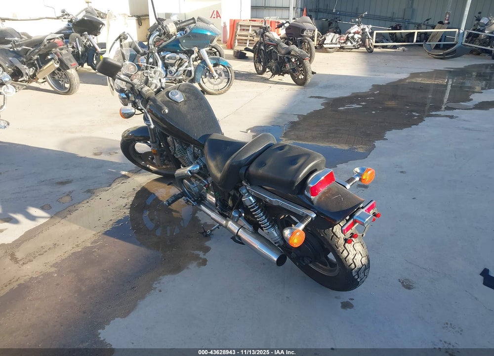 1986 HONDA VT700 C VIN: JH2RC1913GM200784