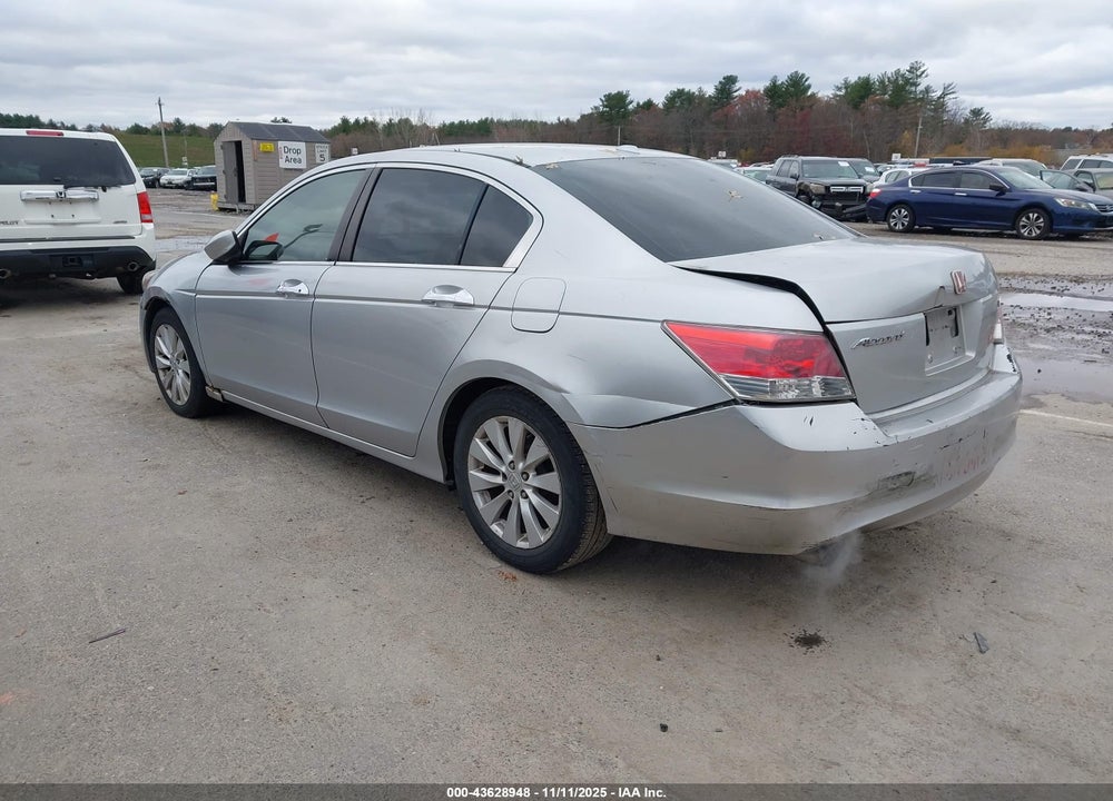 2008 HONDA ACCORD VIN: 1HGCP36868A038461