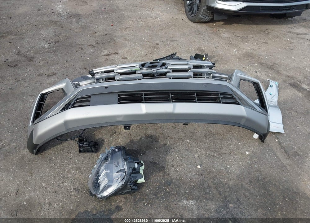 2026 HYUNDAI TUCSON LIMITED VIN: 5NMJE3DEXTH616788