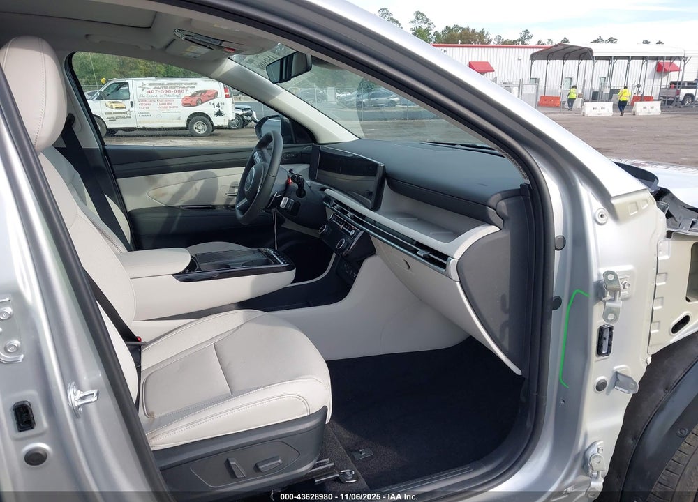 2026 HYUNDAI TUCSON LIMITED VIN: 5NMJE3DEXTH616788