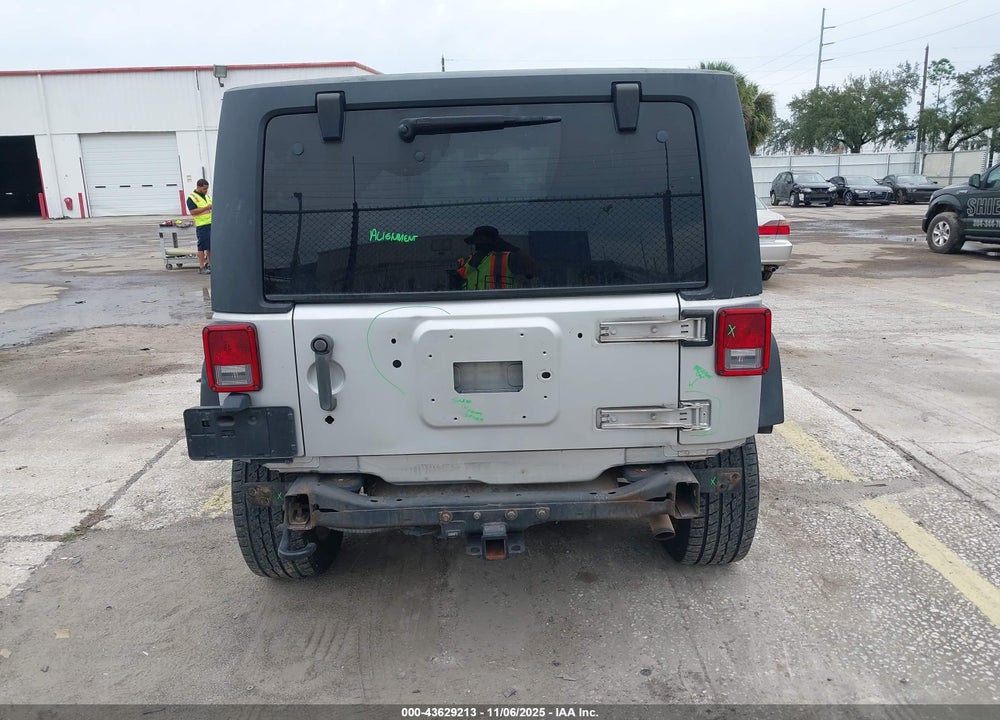 2011 JEEP WRANGLER / VIN: 1J4AA2D11BL600750