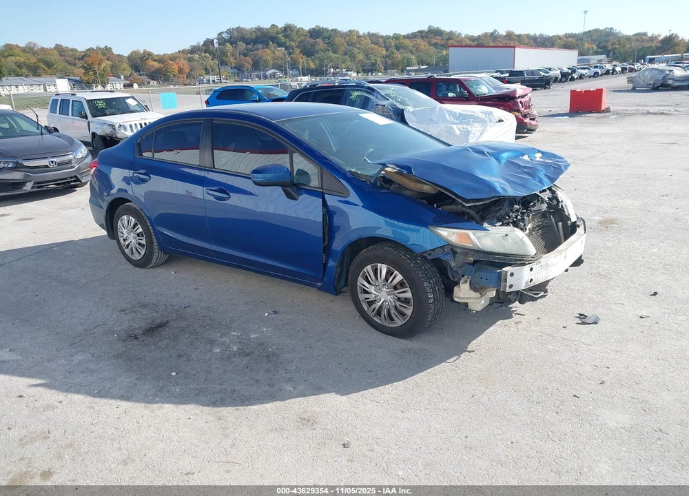 2014 HONDA CIVIC LX VIN: 19XFB2F55EE037272